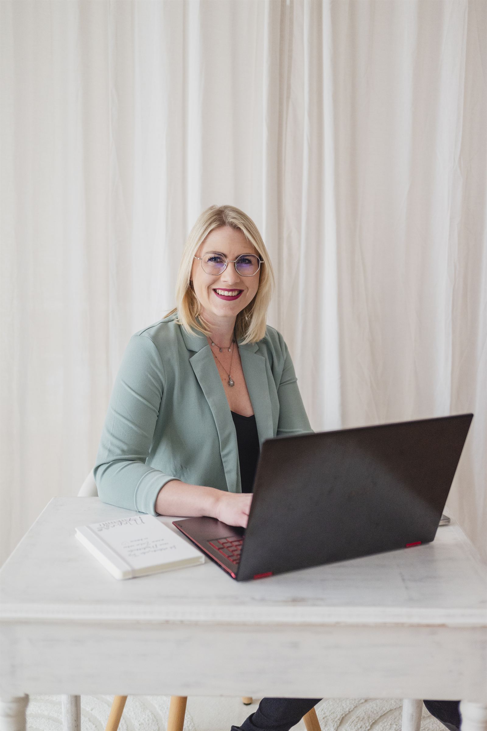 Nina Kramer – Marketing und Sales für Mamas mit Online-Business